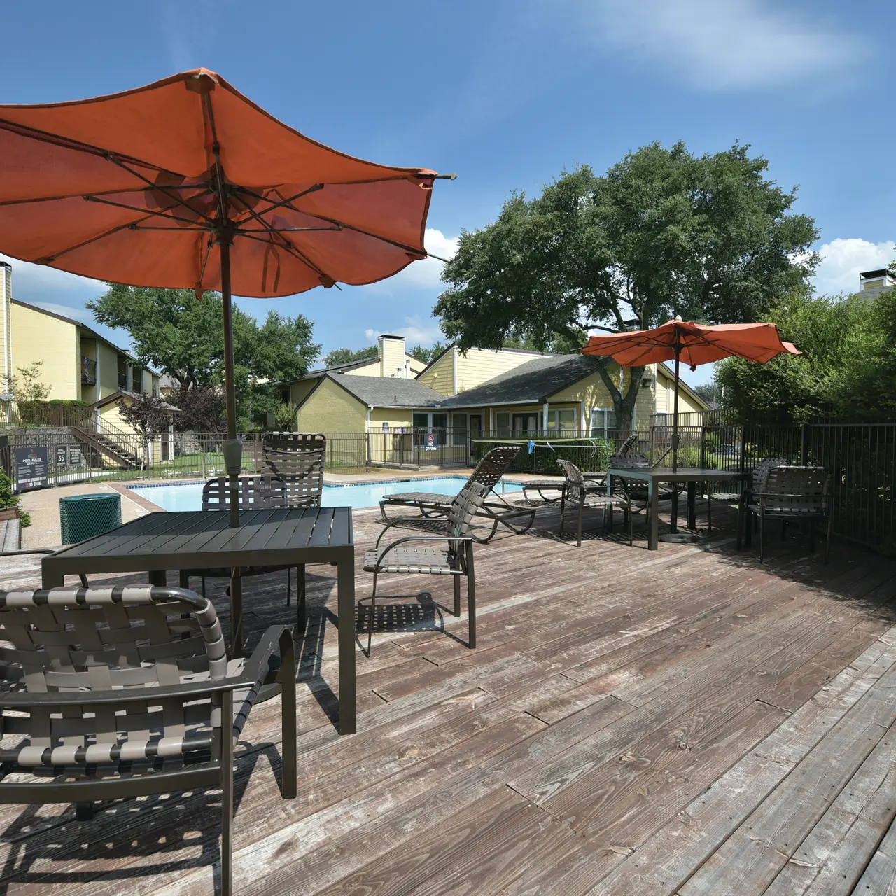 Falls and Oak Village - Porch