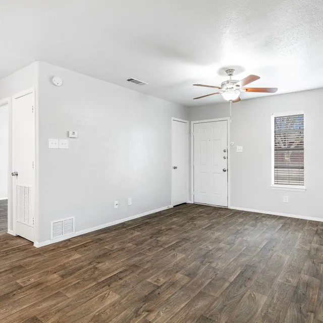 Cottage Row Apartments Cottage Row Apartments - Corner, Floor, Interior Design