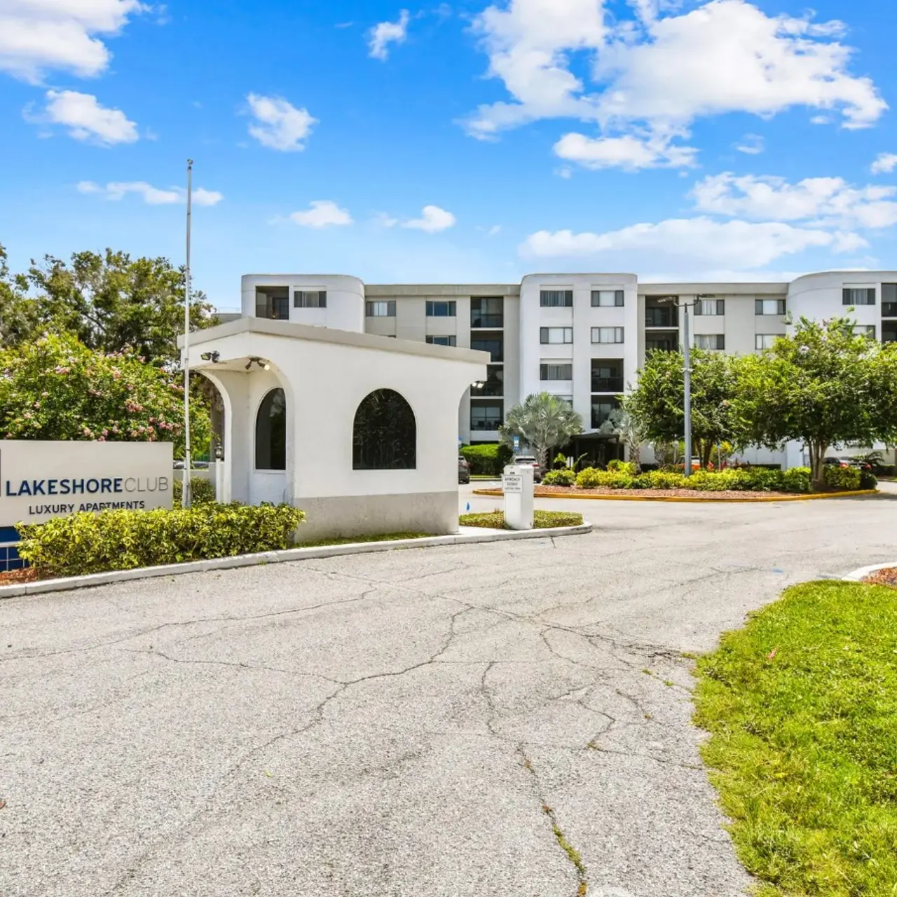 18- Lakeshore Club, Winter Haven, FL 33880.jpg