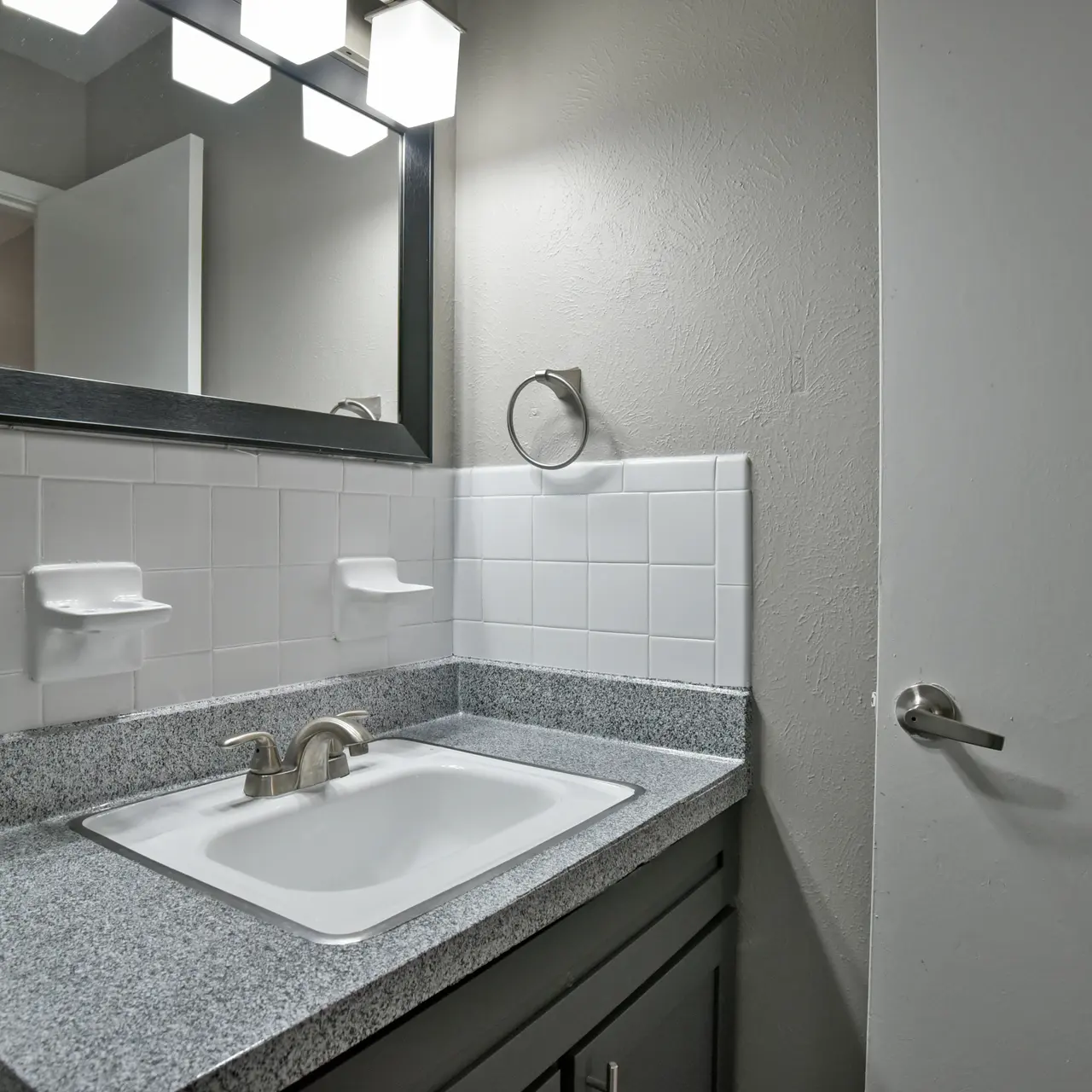 Northaven Terrace - Sink Faucet, Sink, Basin