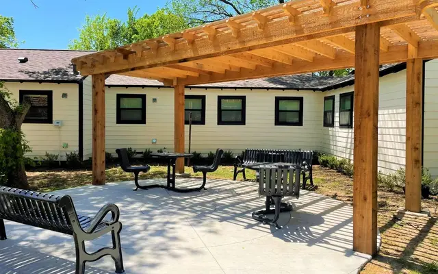 Casa Tremont - Patio, Porch, Pergola