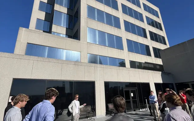 CIG Communities - City, Office Building, Person