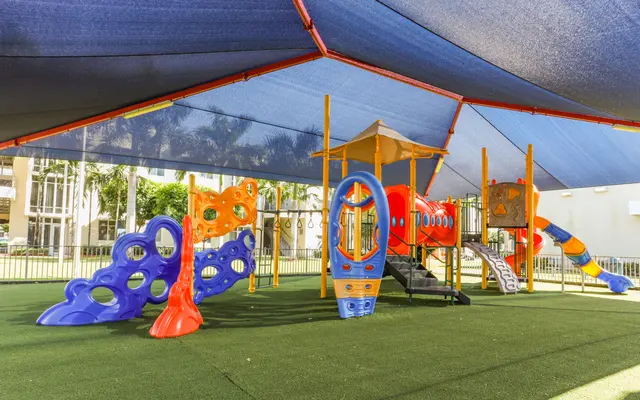 Kings Terrace Apartments - Play Area