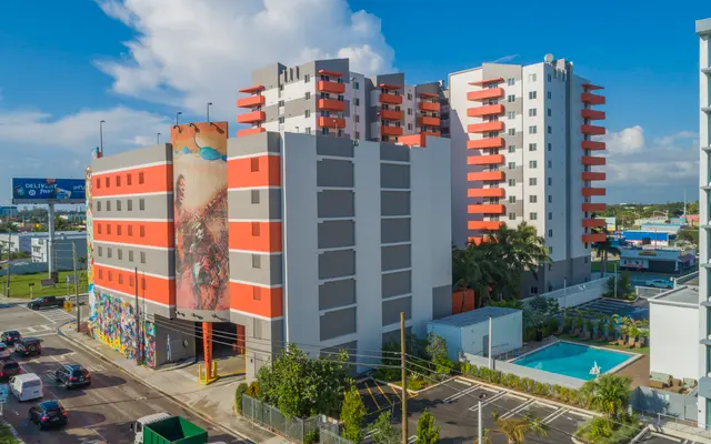 Pinnacle Park Apartments - City, Building Complex, Building