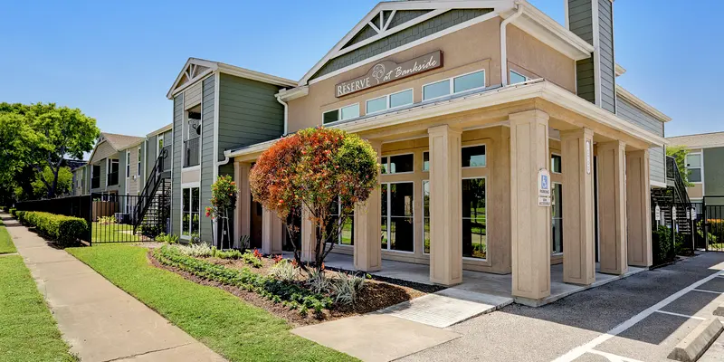 Reserve at Bankside Apartments - Building