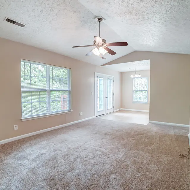 Silverwoods Landing - Floor, Corner, Flooring