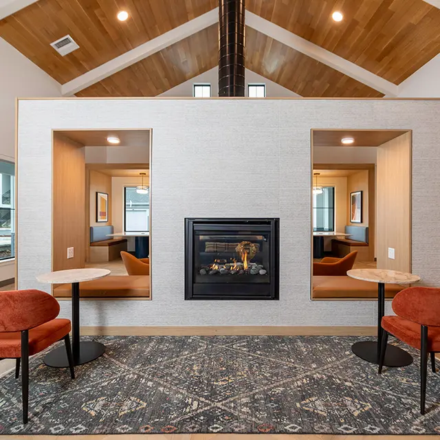 Clubhouse Lounge - The Miles at South Cooper Mountain