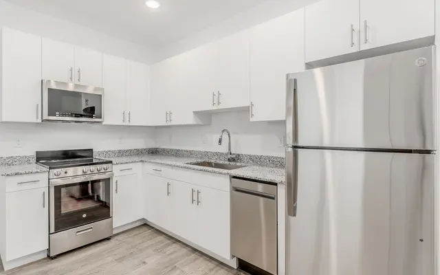 Centre at Abacoa - Indoors, Interior Design, Kitchen