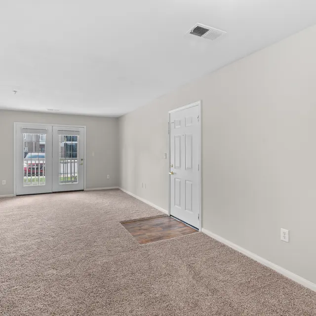Stonebridge Apartments - Floor, Flooring, Corner