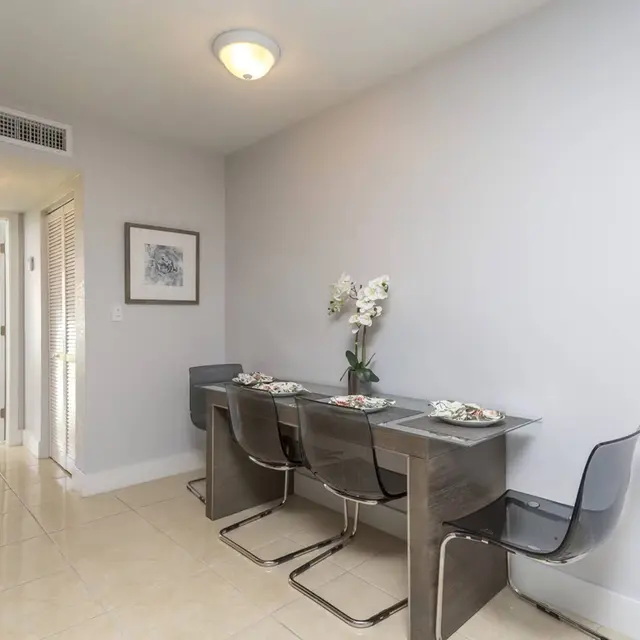 Lake House Apartments - Dining Room, Dining Table, Furniture