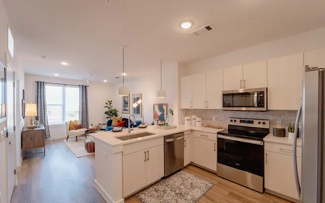 Ellis Highline - Indoors, Interior Design, Kitchen