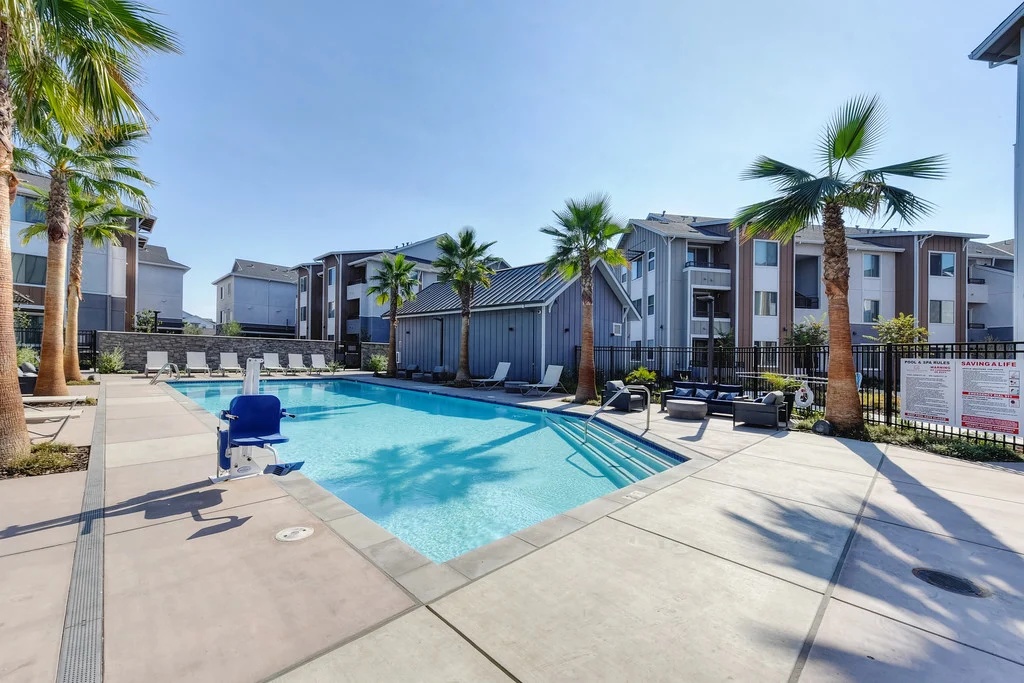 Gateway Station Gateway Station - Building