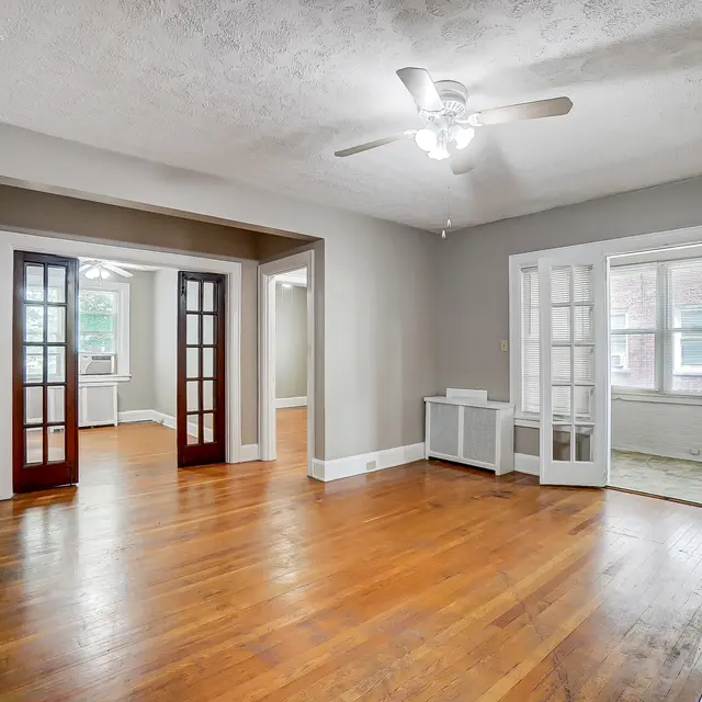 Madison Road - Door, Floor, Ceiling Fan