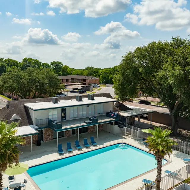 The Avenue - Pool, Water, Swimming Pool