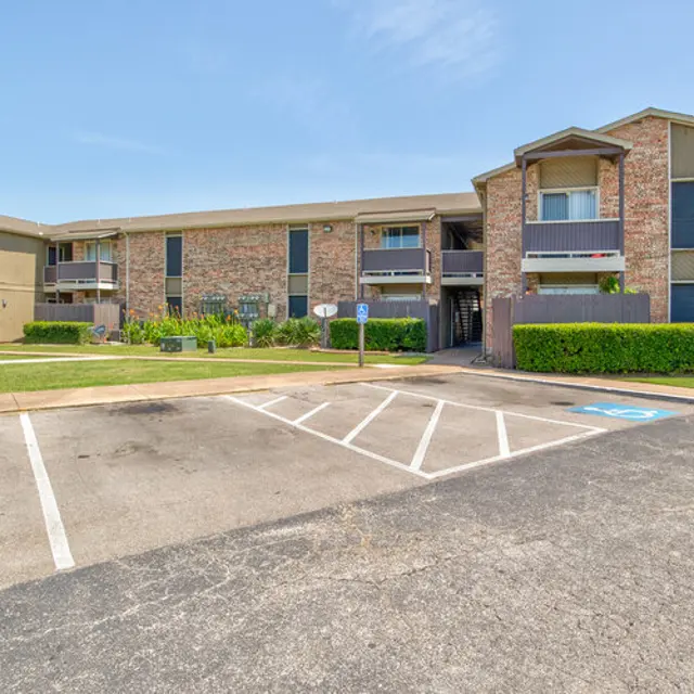 Northwood Village - City