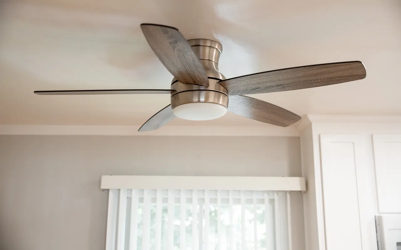 Fountain Gardens - Appliance, Ceiling Fan, Device