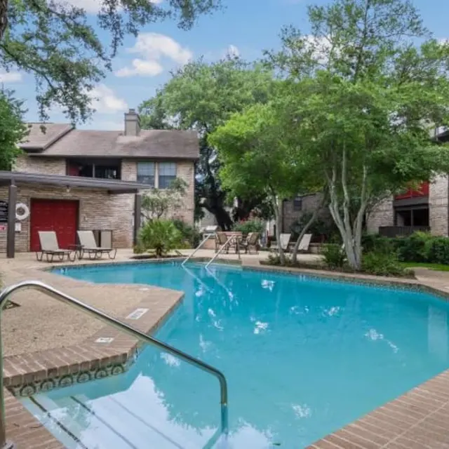 Stratton Park - Housing, Villa, Pool