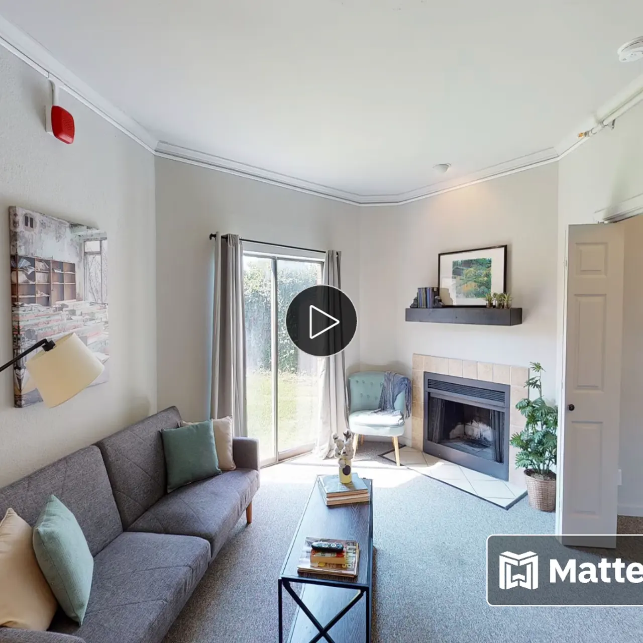 1 BR, 1 BA - 577 SF Virtual Tour