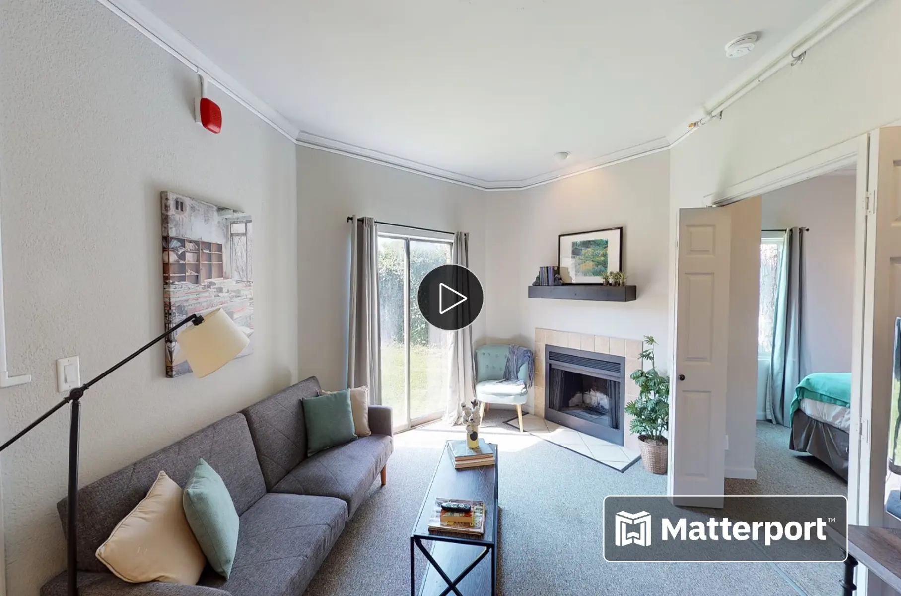 1 BR, 1 BA - 577 SF Virtual Tour