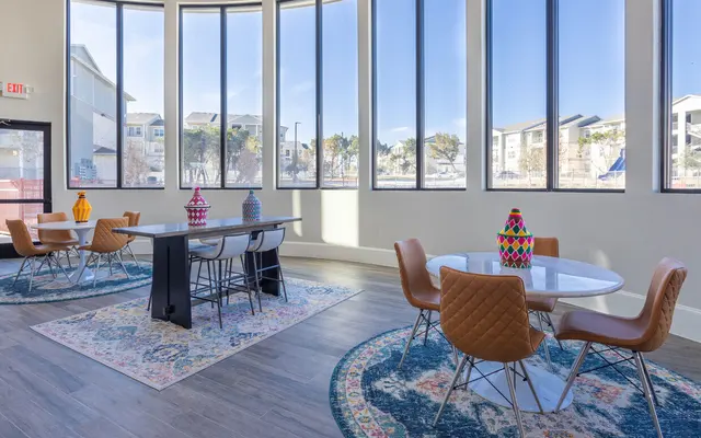 Austin Creekview - Room, Chair