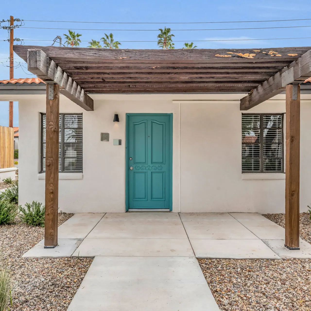 Echelon Echelon - House, Housing, Porch