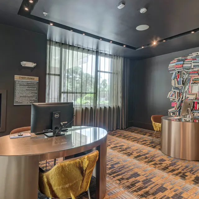 5755 Hermann Park - Office