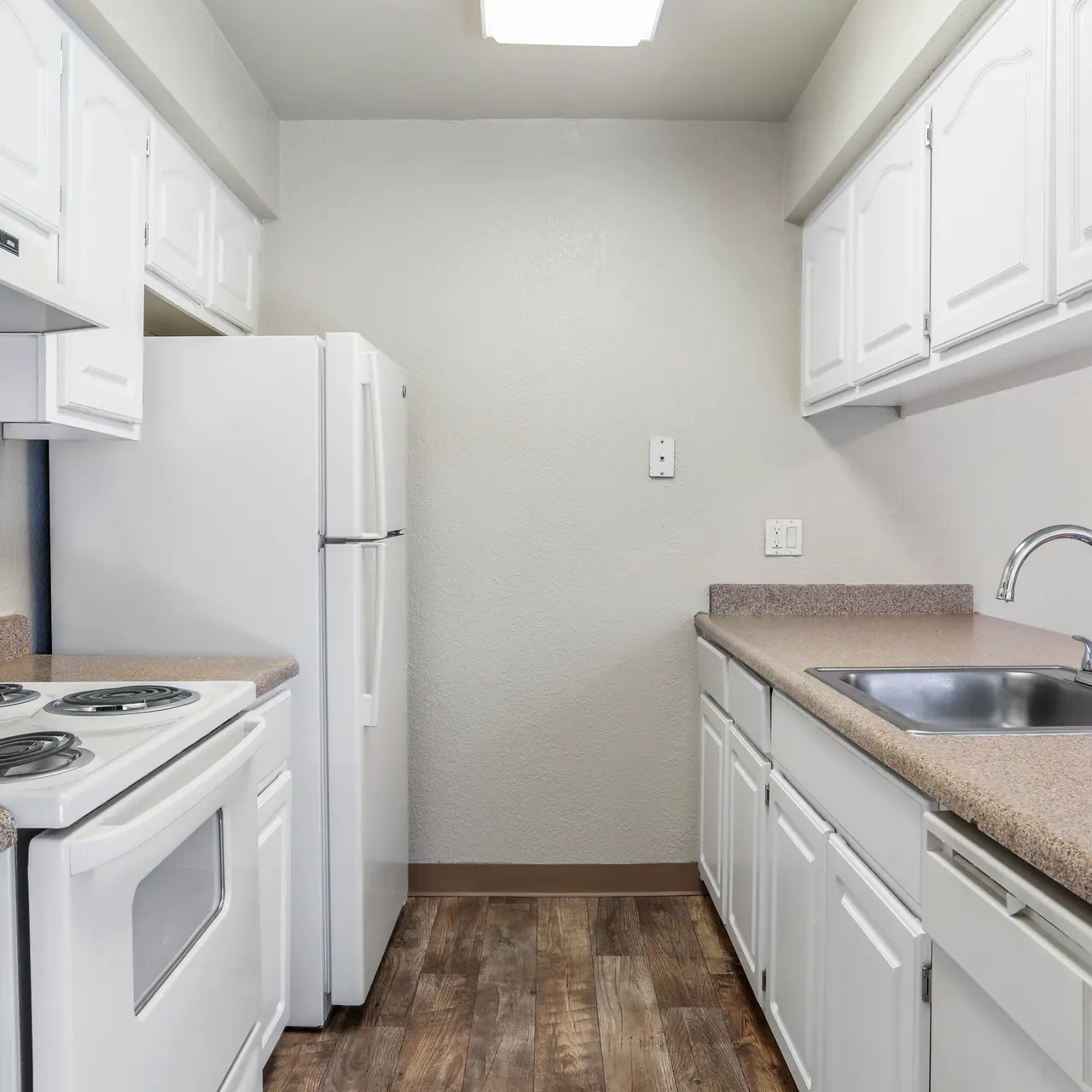 Laurel Oaks - Kitchen, Indoors, Sink Faucet