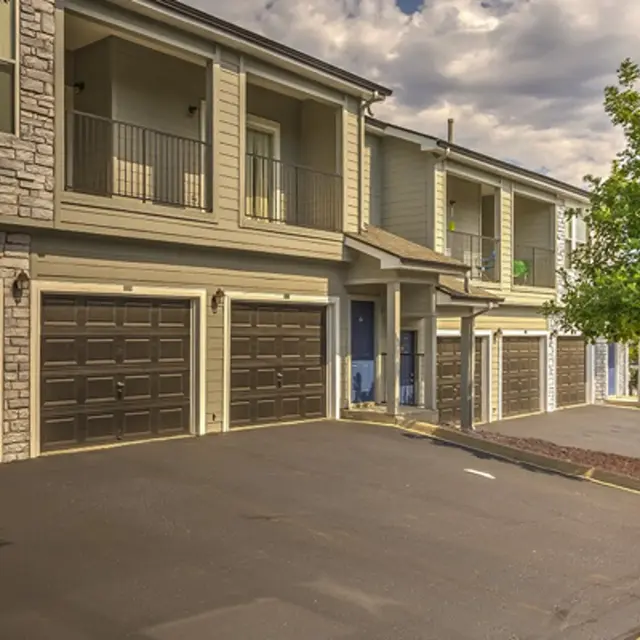 Contour 39 Contour 39 - City, Road, Street