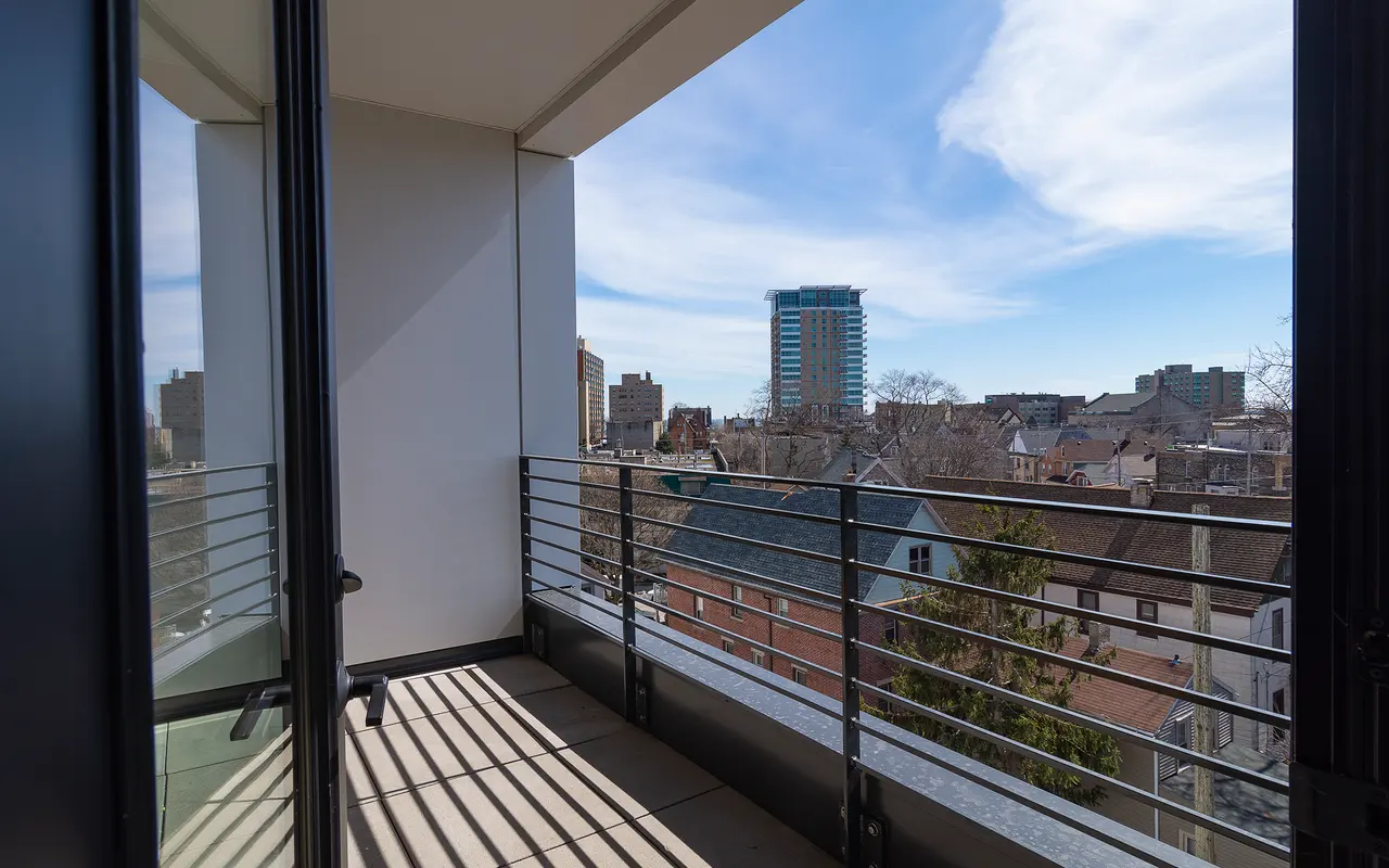 Easton Apartments - Balcony, City, Urban