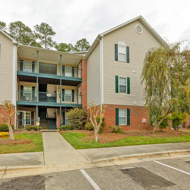 Lakeshore Grande - Neighborhood, City, Condo