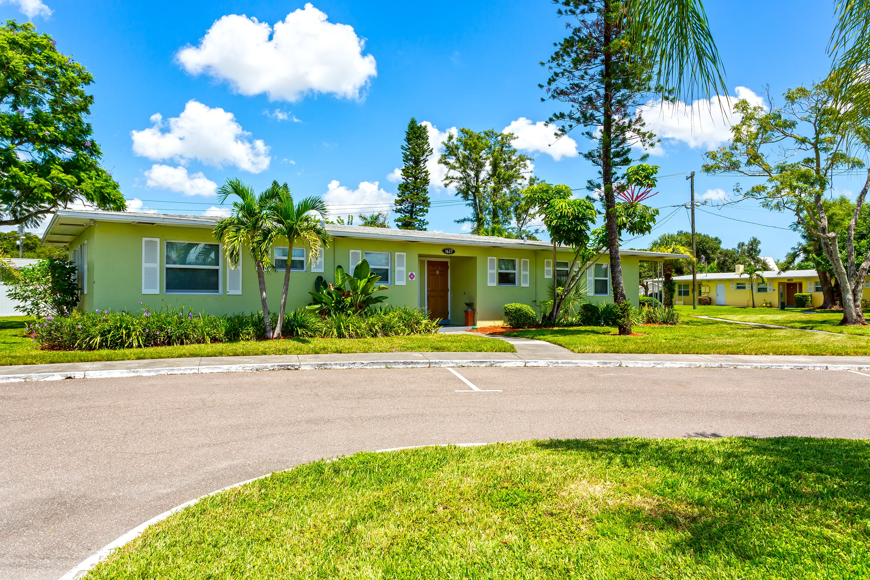 Woodlawn Park Woodlawn Park - Road, Tree, Yard