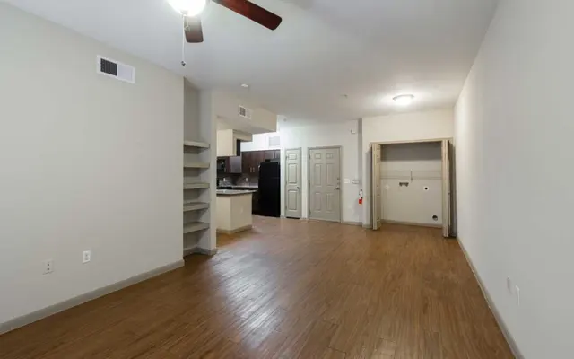 Mason Senior Apartments - Corner, Floor, Flooring