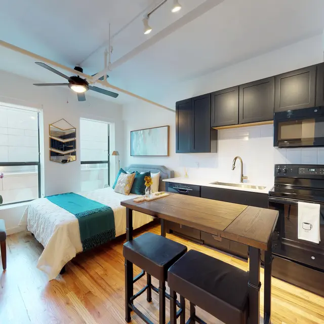 The Argyle - Hardwood, Appliance