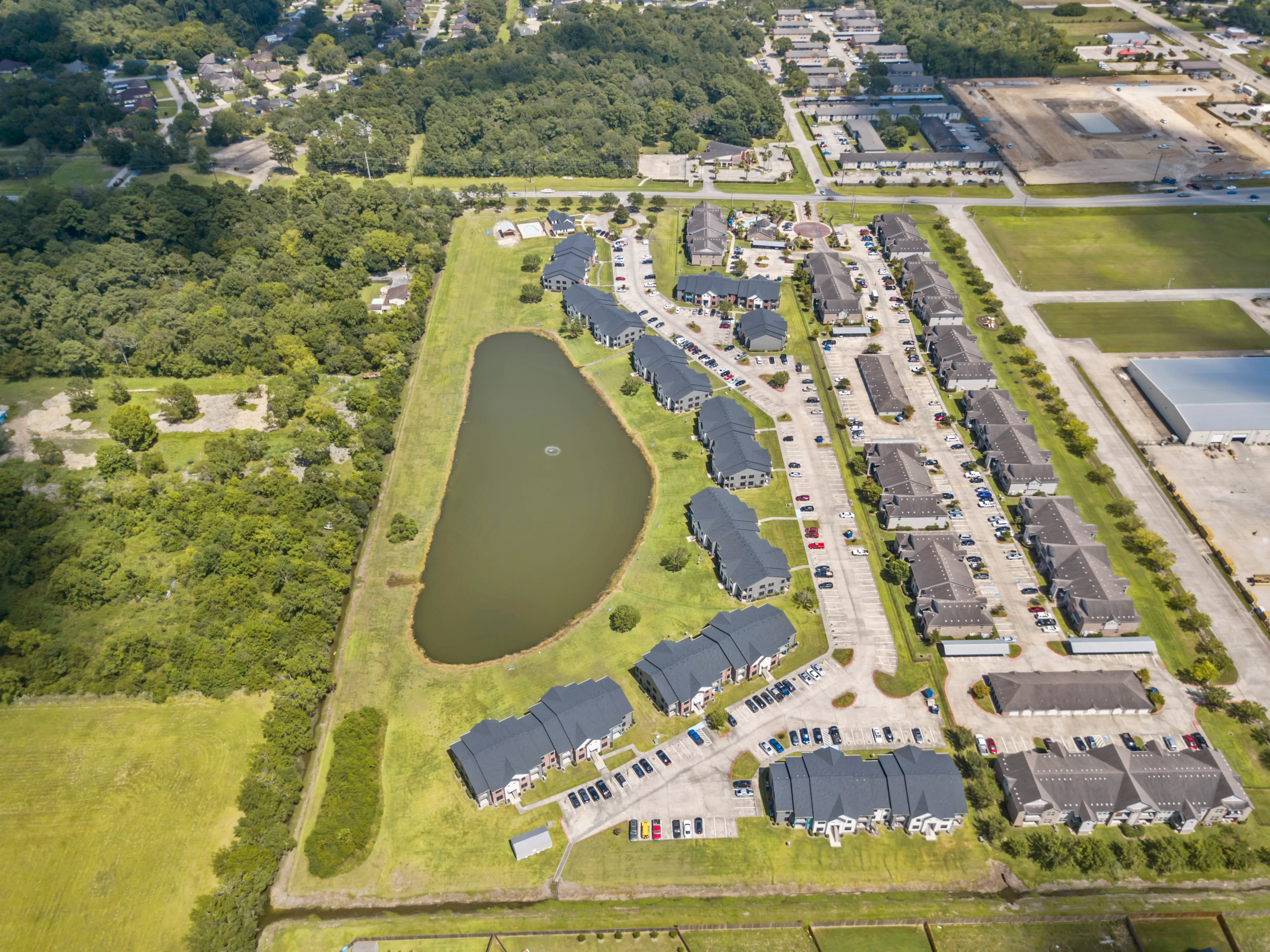 Lakeside Apartments - Scenery, Aerial View