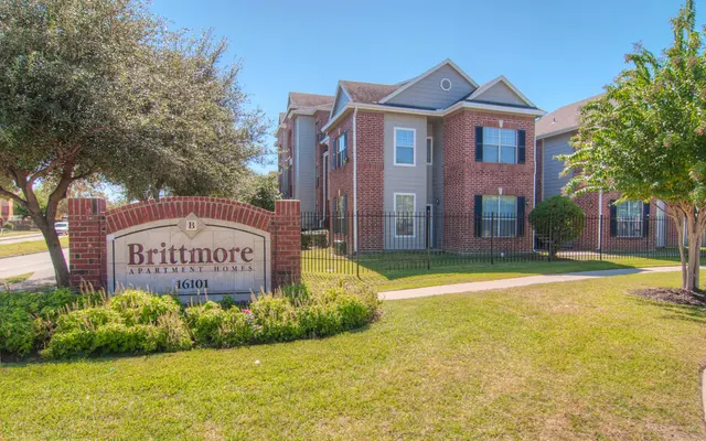 Brittmore - Grass, Neighborhood, Lawn