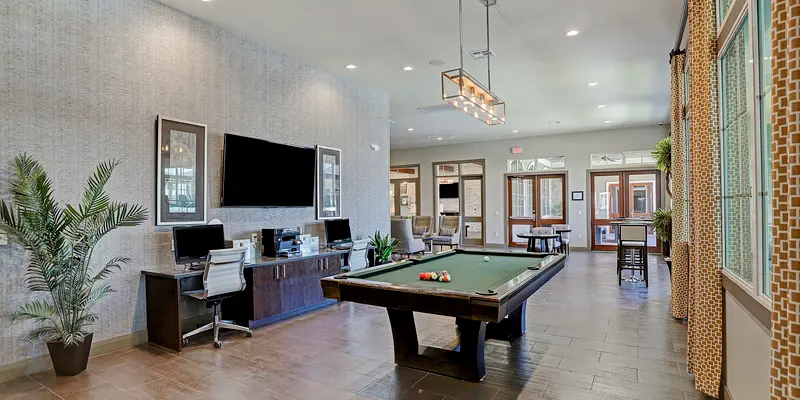 West Lake Park Apartments - Room, Floor, Table