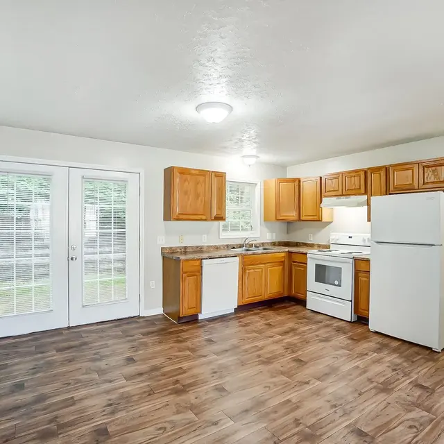 Cold Springs Townhomes - Indoors, Interior Design, Floor