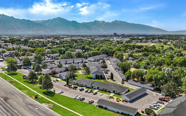 Aerial view, Cityscape, Mountains