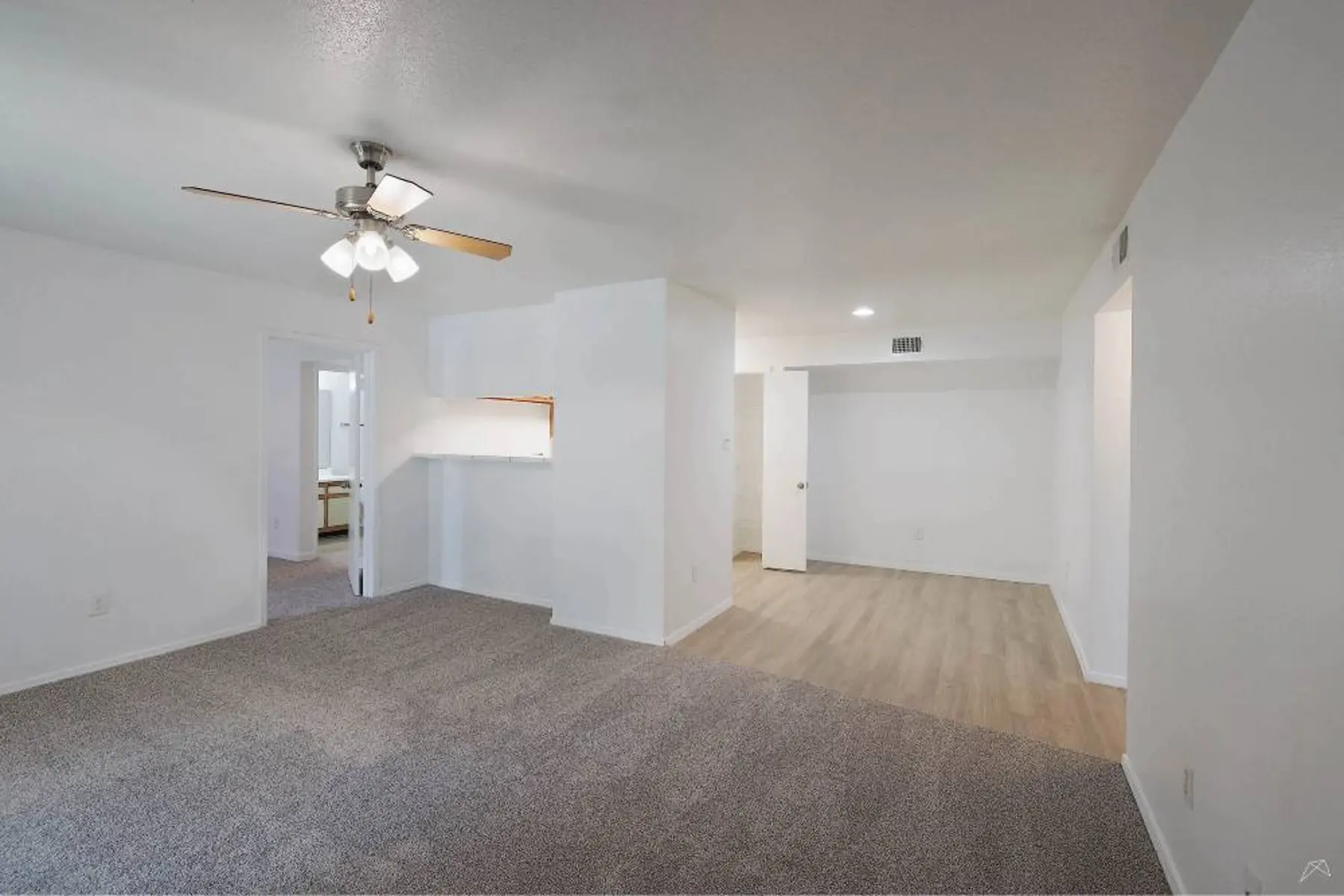 p2527064_Lexington_Hills_2bed_2bath_A_1_2_FloorPlan.jpg