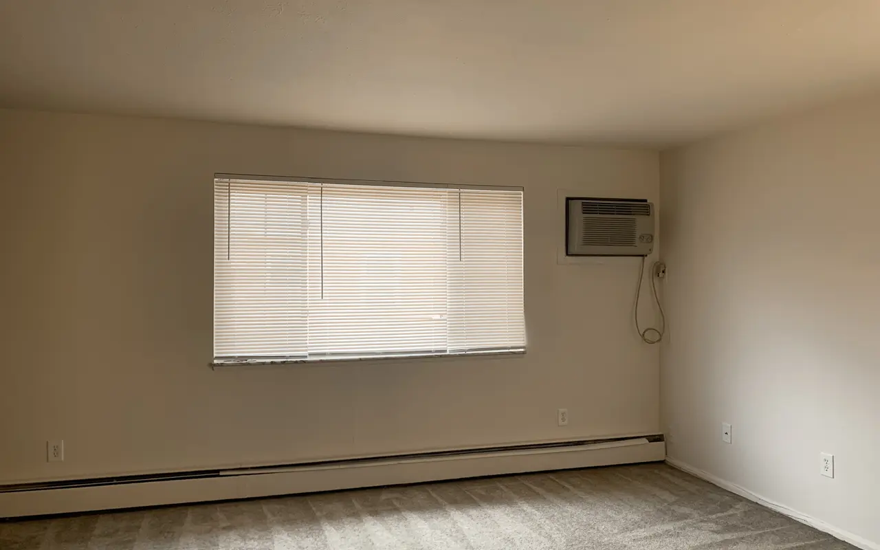 Riverview Club - Corner, Floor, Interior Design