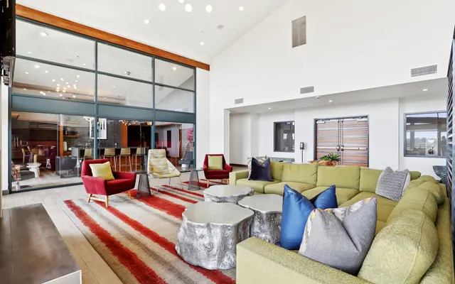 Hub 9 - Home Decor, Furniture, Indoors