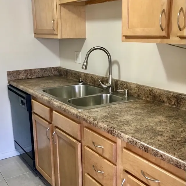 Cheviot West - Sink, Sink Faucet, Indoors
