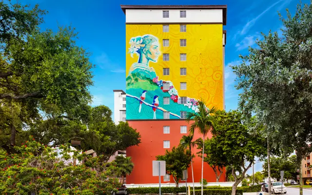 Rayos del Sol Apartments Rayos del Sol Apartments Mural