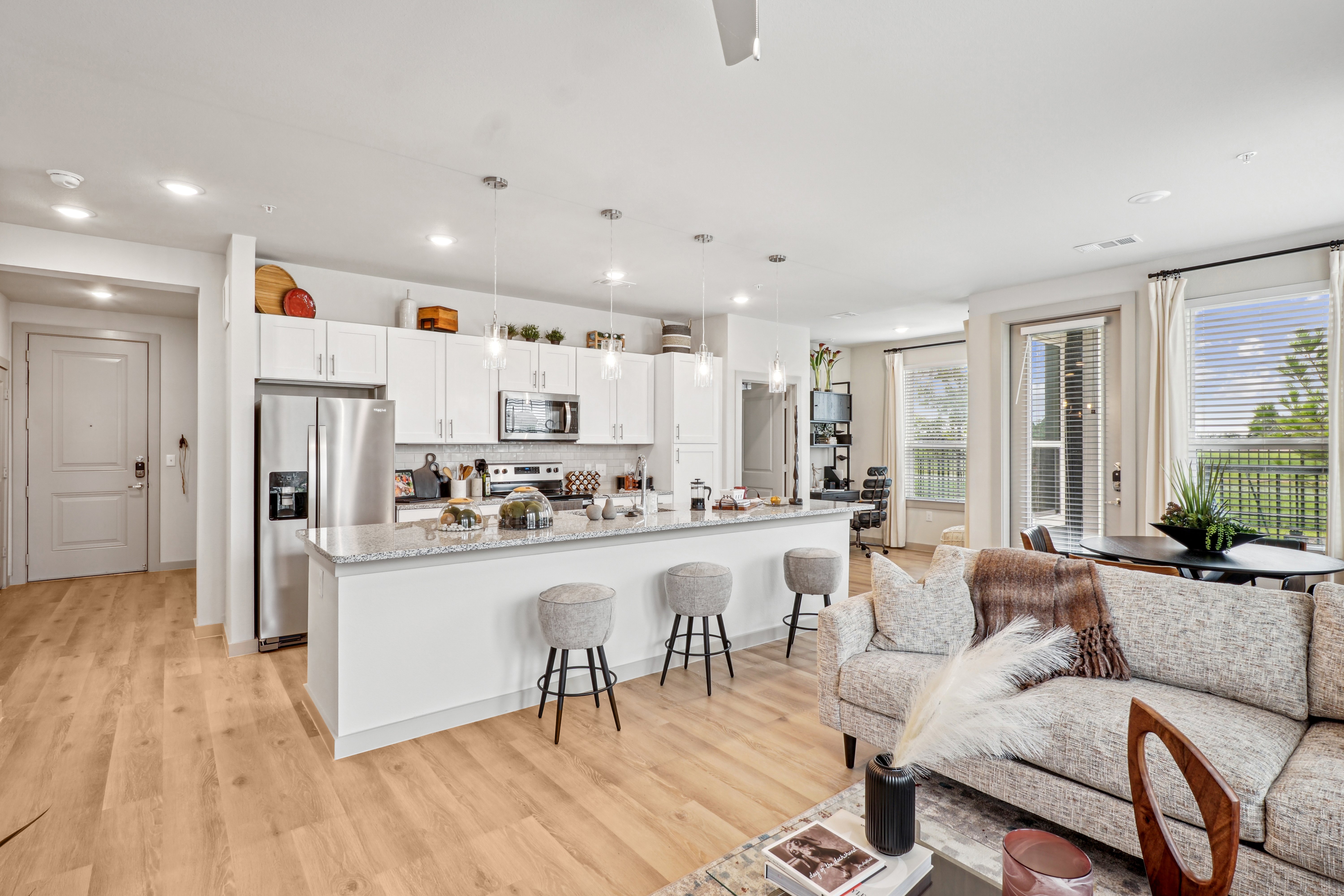 Virtuo Spring Virtuo Spring - Indoors, Interior Design, Home Decor