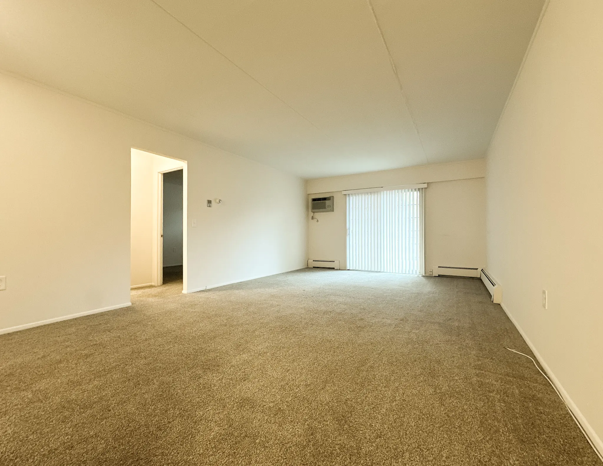 Fairview Park Manor - Corner, Floor, Flooring