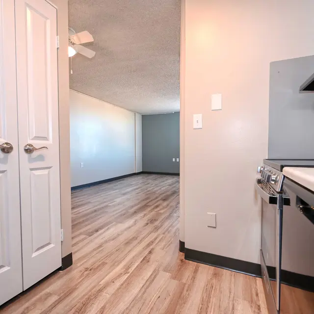 The Citizen - Indoors, Interior Design, Floor