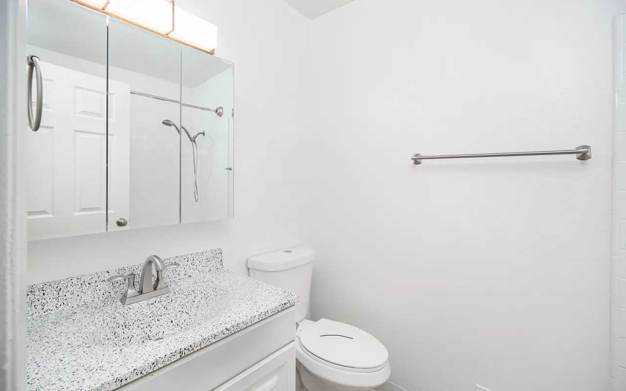 Queenston Plaza - Sink, Sink Faucet, Indoors