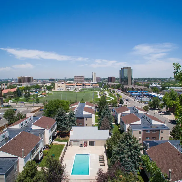 Vantage Point - Building, Neighborhood, Outdoors