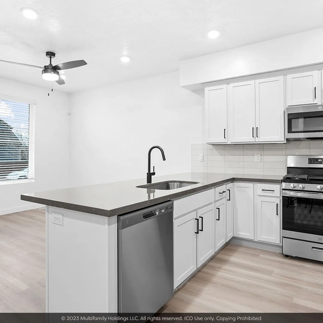 ICO Ridge ICO Ridge - Indoors, Interior Design, Kitchen