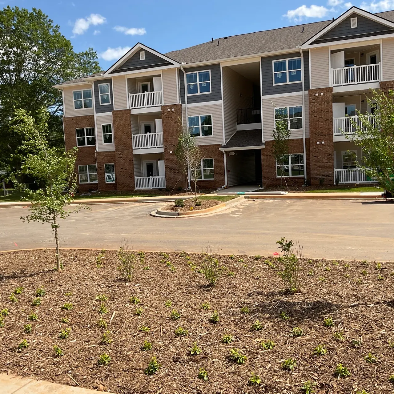 Westview Terrace SC - City, Urban, Condo